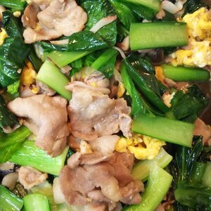 小松菜と入り卵の炒め物